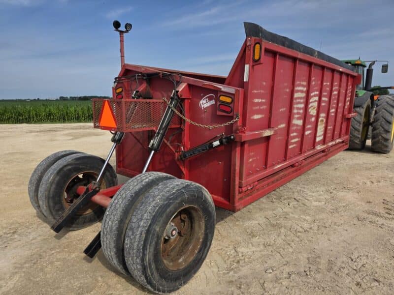 4000 Gallon Phil’s Pumping Manure Transfer Dumpster