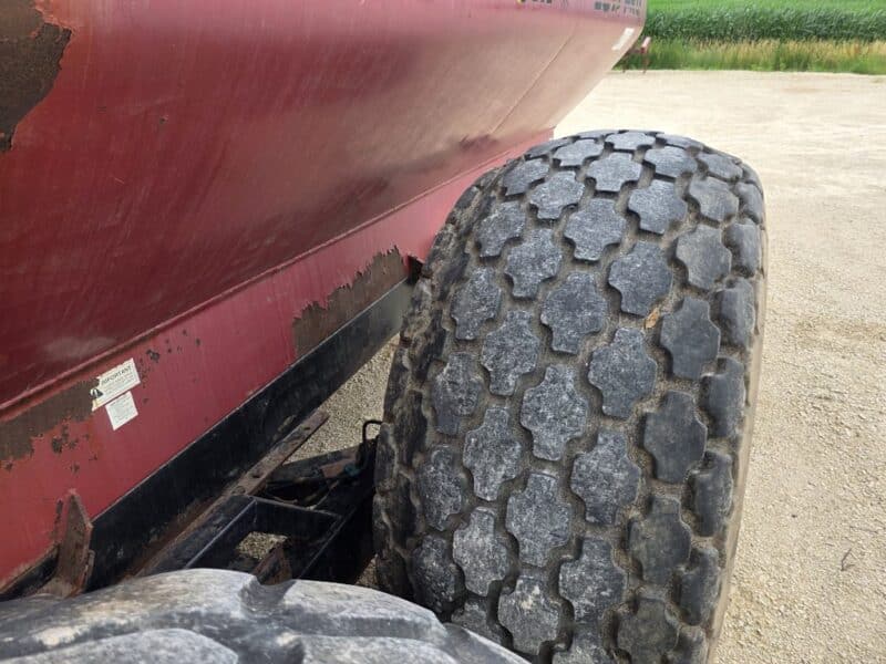 6350 Balzer Low Pro Tanker with Top Spread & Low Spread Option