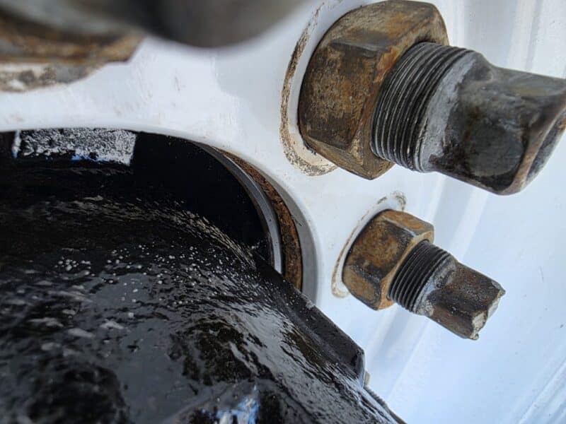 U-4824 1998 Polar 7000 Gallon Stainless Steel Semi Tanker