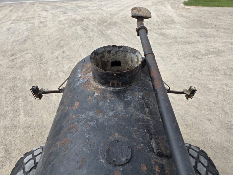 6,000 Gallon Balzer Tanker with Top Spread Splash Pan