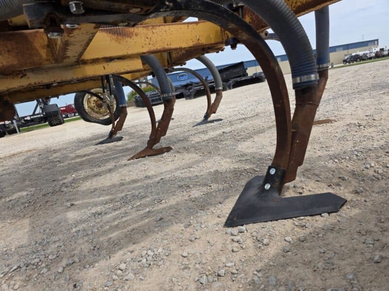 15′ Toolbar with 7 Shanks 6″ Stinger (Flowmeter Sold Separately)