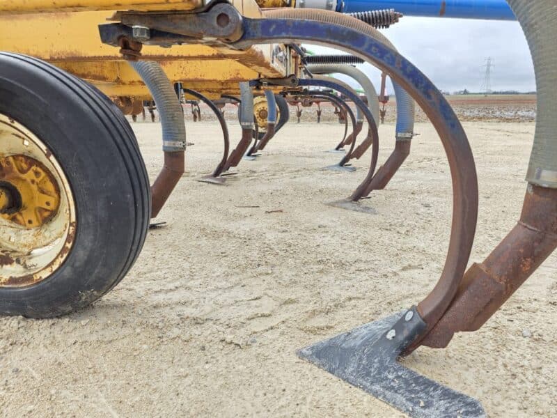 15′ Toolbar with 7 Shanks 6″ Stinger (Flowmeter Sold Separately)