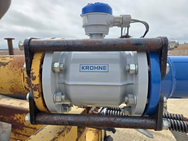 15′ Toolbar with 7 Shanks 6″ Stinger (Flowmeter Sold Separately)