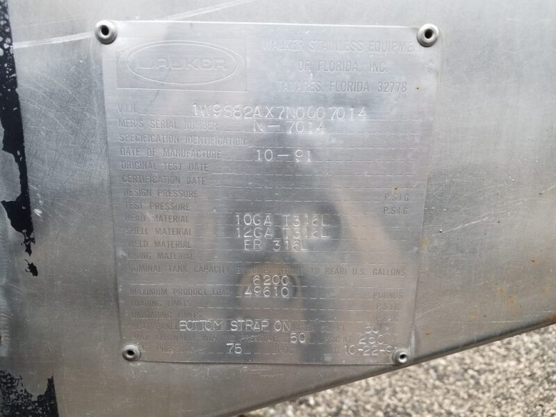 U-276 1991 Walker 6200 Gallon Stainless Steel Semi Tanker
