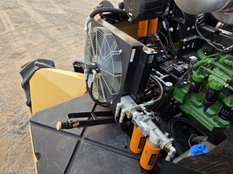 2025 Bazooka FarmStar Wolverine w. 6.8L John Deere 300 HP w. 85 Hrs