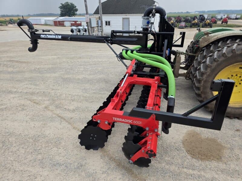 New Phil’s 28′ Pottinger Terradisc with 8″ HD Frame & Stinger