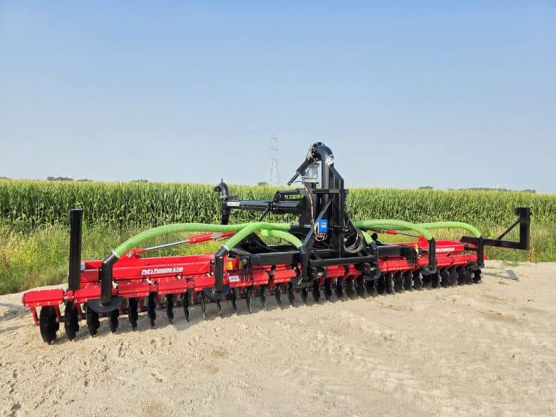 New Phil’s 28′ Pottinger Terradisc with 8″ HD Frame & Stinger
