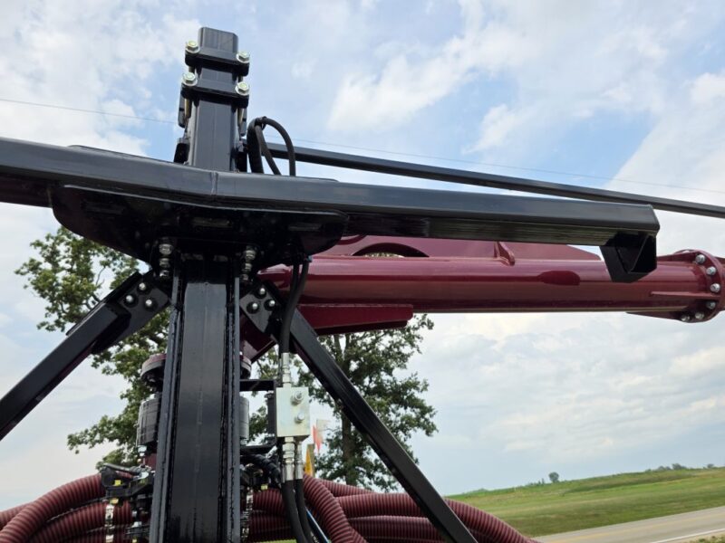 NEW 28′ ZML Toolbar w. 14 Red Viper Gen 4 Row Units w. 8″ Stinger