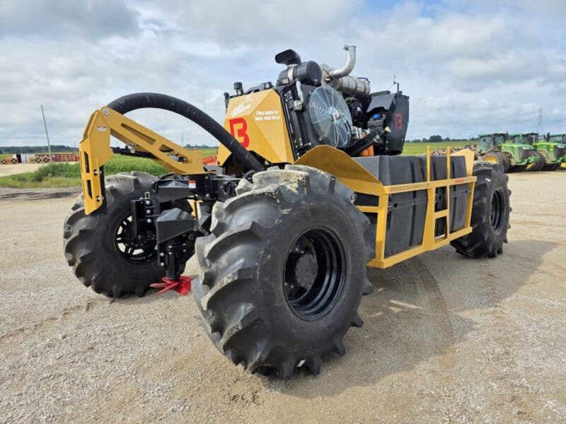 2025 Bazooka FarmStar Wolverine w. 6.8L John Deere 300 HP