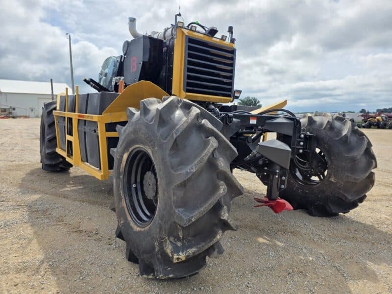 2025 Bazooka FarmStar Wolverine w. 6.8L John Deere 300 HP