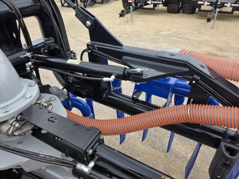 New 56′ Dribble Bar w. H.D. 8″ Stinger w. Mini Manifolds to 4″ Hoses