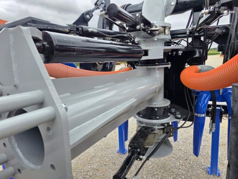 New 56′ Dribble Bar w. H.D. 8″ Stinger w. Mini Manifolds to 4″ Hoses