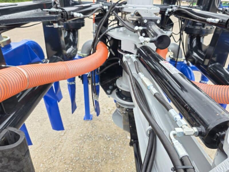 New 48′ Dribble Bar w. H.D. 8″ Stinger w. Mini Manifolds to 4″ Hoses