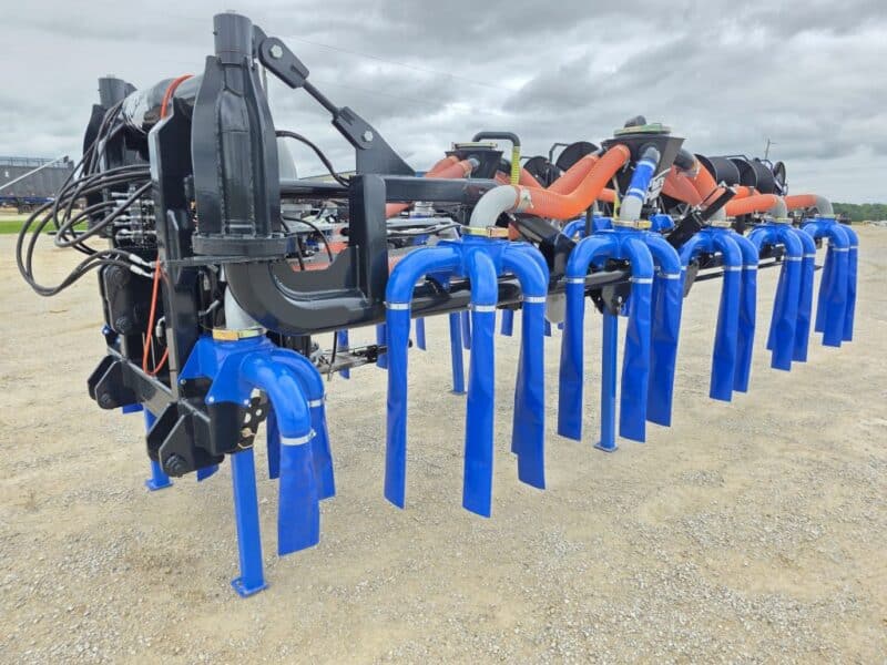 New 48′ Dribble Bar w. H.D. 8″ Stinger w. Mini Manifolds to 4″ Hoses