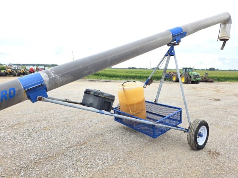Trust Phil’s Dragline Manure Equipment for Efficient Operation