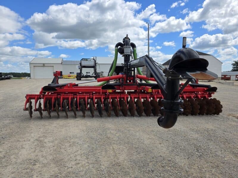 Phil’s Pumping 20′ Pottinger Disc Manure Incorporator w. 6″ Swing pipe