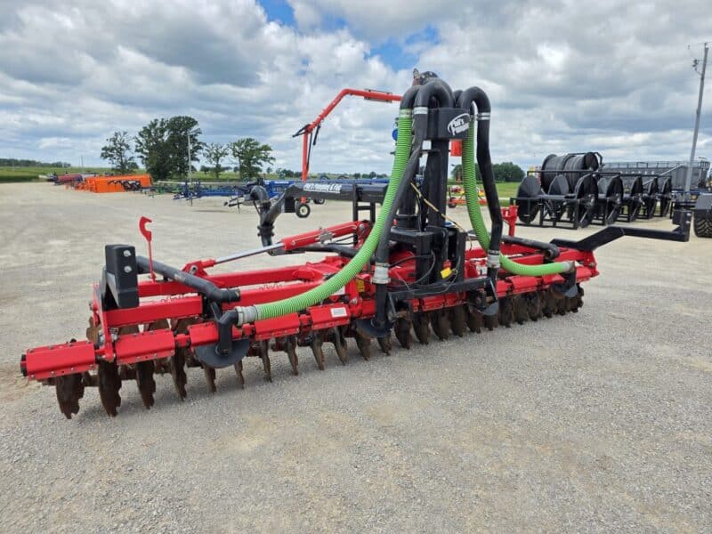Phil’s Pumping 20′ Pottinger Disc Manure Incorporator w. 6″ Swing pipe
