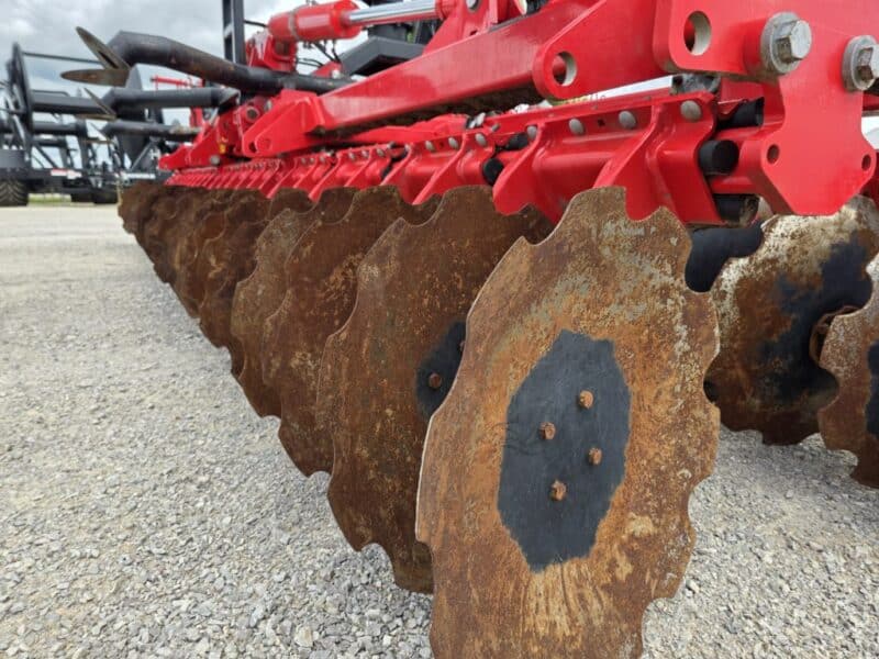 Phil’s Pumping 20′ Pottinger Disc Manure Incorporator w. 6″ Swing pipe