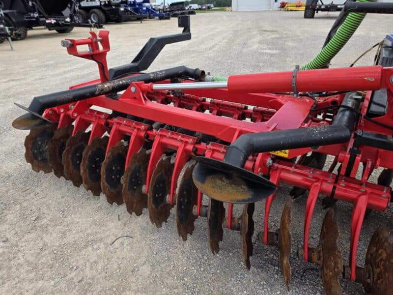 Phil’s Pumping 20′ Pottinger Disc Manure Incorporator w. 6″ Swing pipe