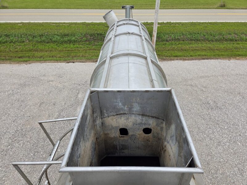 U-4831 1980 STE 6500 Gallon Stainless Steel Semi Tanker