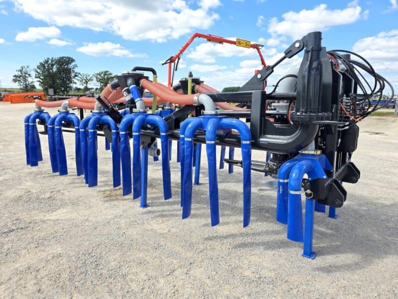 48′ Dribble Bar w. H.D. 6″ Stinger w. Mini Manifolds to 4″ Hoses