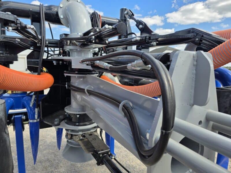 48′ Dribble Bar w. H.D. 6″ Stinger w. Mini Manifolds to 4″ Hoses