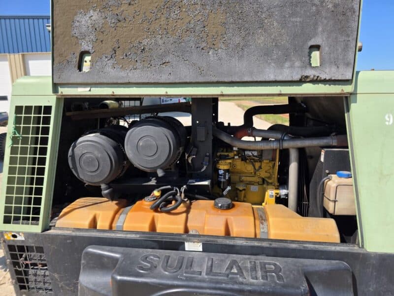 AC-101 375 CFM 2016 Sullair 4.5L John Deere Engine Air Compressor