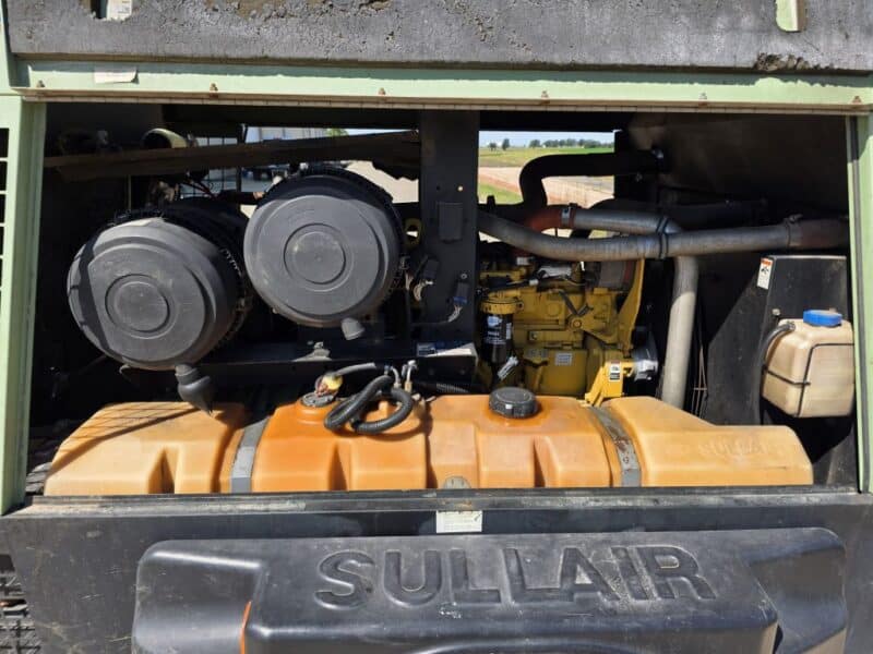 AC-101 375 CFM 2016 Sullair 4.5L John Deere Engine Air Compressor