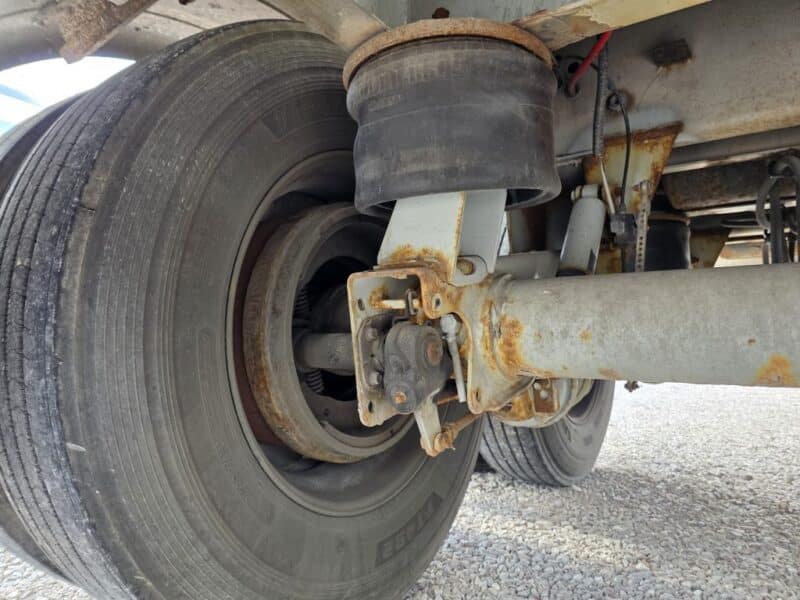 #31 1990 Walker 6200 Gallon Stainless Steel Semi Tanker