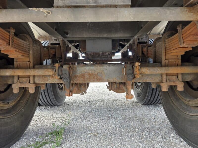#30 1990 Walker 6200 Gallon Stainless Steel Semi Tanker
