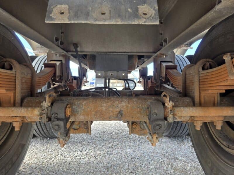 #29 1989 Walker 6200 Gallon Stainless Steel Semi Tanker