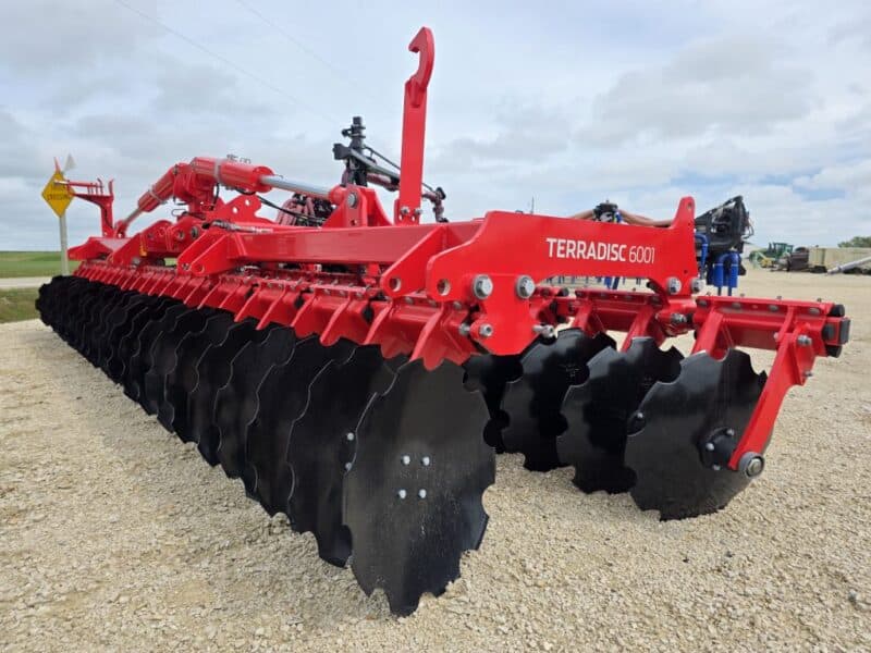 20′ Pottinger TerraDisc 6001K