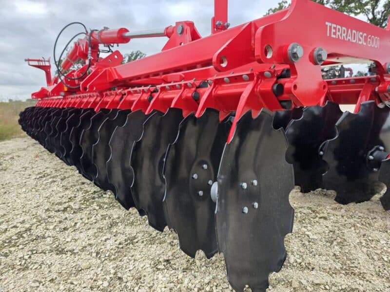 20′ Pottinger TerraDisc 6001K