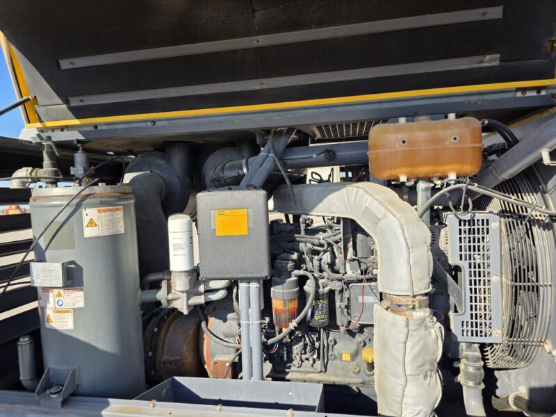 AC-102 750 CFM 2012 Atlas Copco 6.8L John Deere Engine Air Compressor