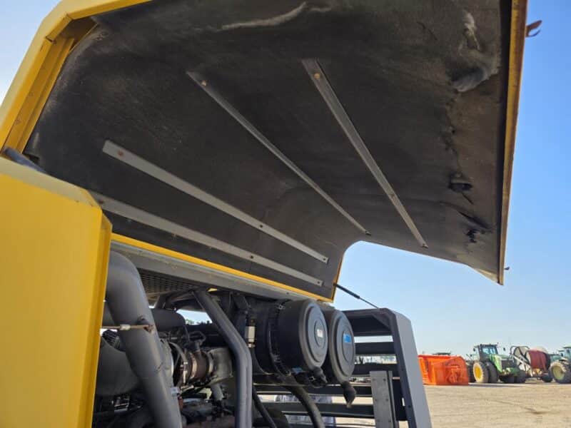 AC-102 750 CFM 2012 Atlas Copco 6.8L John Deere Engine Air Compressor