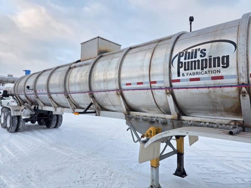 U-4832 1989 Sunshine 7000 Gallon Stainless Steel Semi Tanker