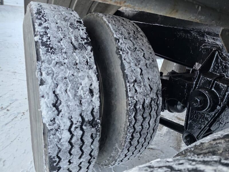 U-4832 1989 Sunshine 7000 Gallon Stainless Steel Semi Tanker