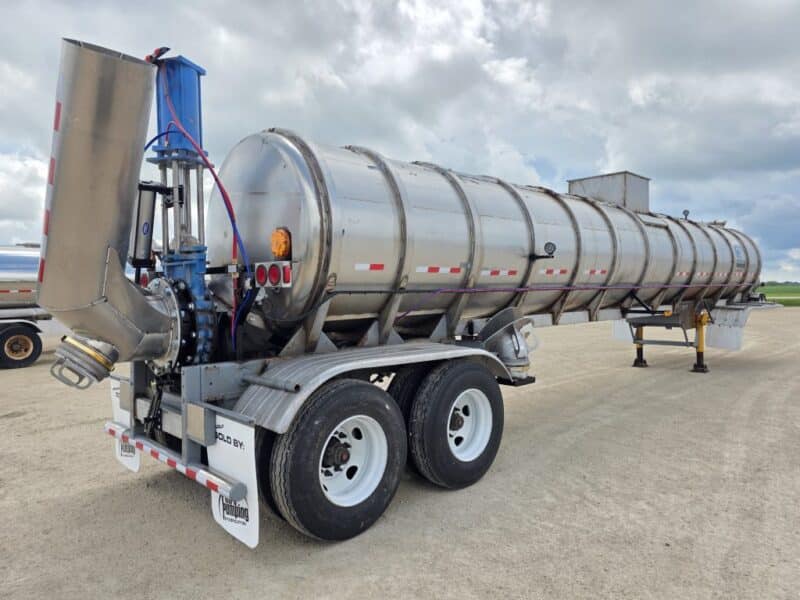20″ Swivel Tube U-4834 1993 Kroehnert 7200 Gallon Stainless Steel Semi Tanker