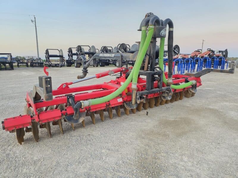 Phil’s Pumping 20′ Pottinger Disc Manure Incorporator w. 6″ Stinger