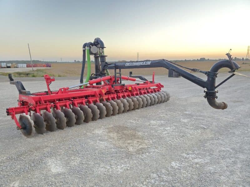 Phil’s Pumping 20′ Pottinger Disc Manure Incorporator w. 6″ Stinger