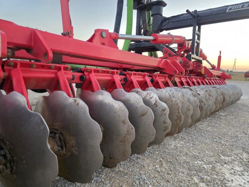 Phil’s Pumping 20′ Pottinger Disc Manure Incorporator w. 6″ Stinger