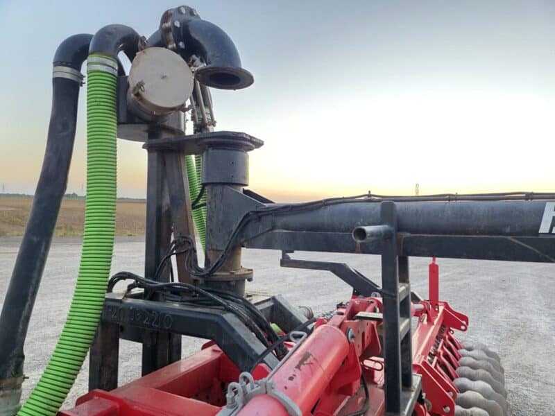 Phil’s Pumping 20′ Pottinger Disc Manure Incorporator w. 6″ Stinger