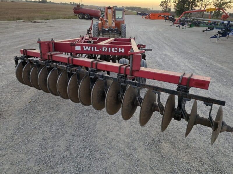 Wil-Rich 12′ 6″ Offset Disk. Hydraulic Lift Dual Implement Tires.
