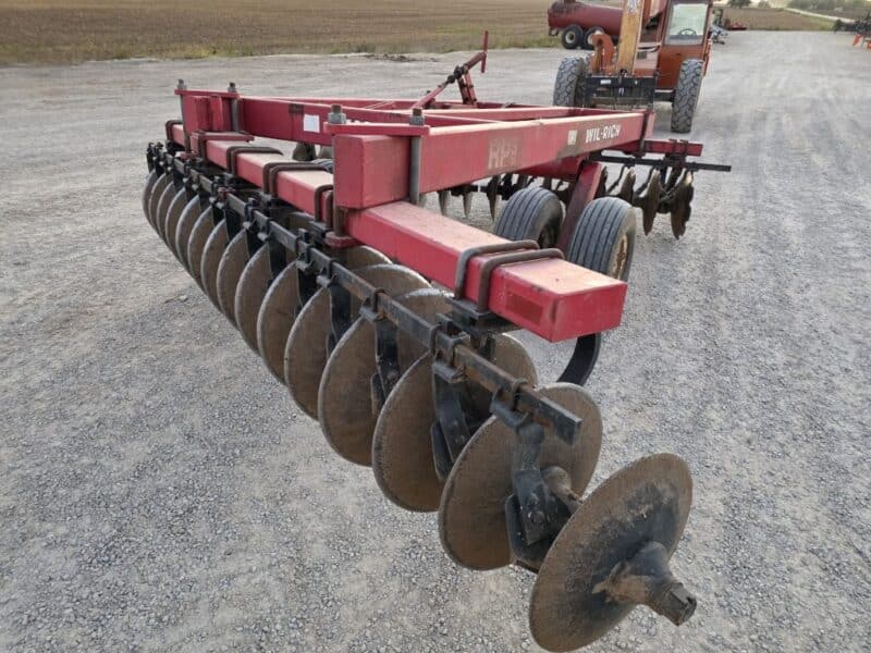 Wil-Rich 12′ 6″ Offset Disk. Hydraulic Lift Dual Implement Tires.