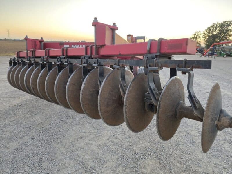 Wil-Rich 12′ 6″ Offset Disk. Hydraulic Lift Dual Implement Tires.