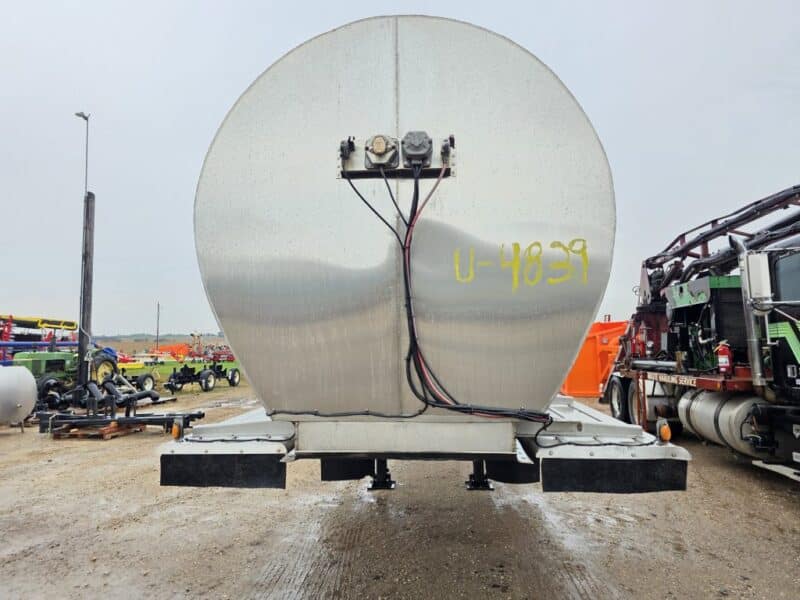 U-4839 2001 Brenner 7200 Gallon Stainless Steel Semi Tanker