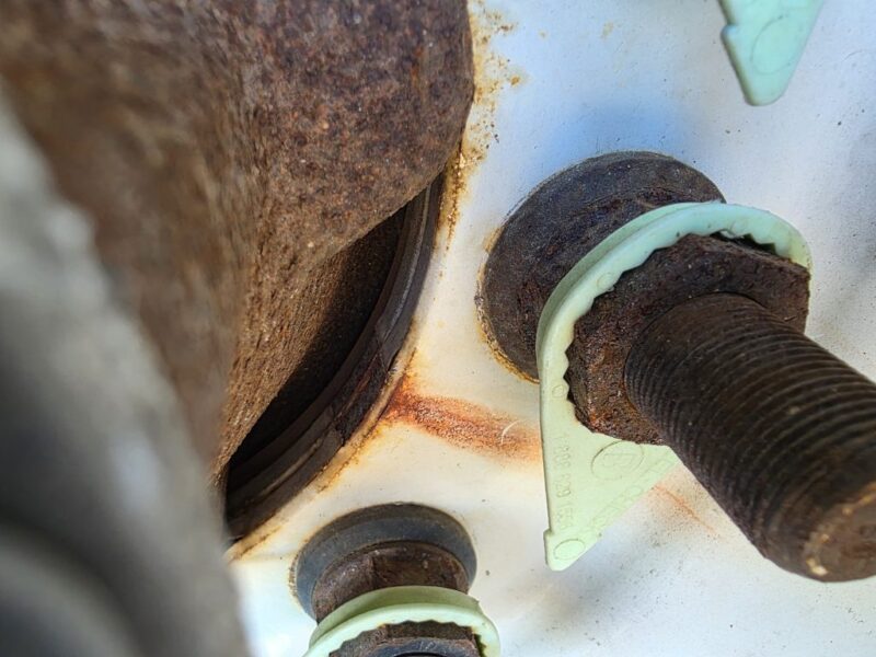 U-4845 1994 Polar 7000 Gallon Stainless Steel Semi Tanker U-4845 1994 Polar 7000 Gallon Stainless Steel Semi Tanker