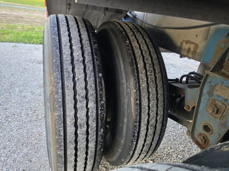 U-4844 1994 Polar 7000 Gallon Stainless Steel Semi Tanker U-4844 1994 Polar 7000 Gallon Stainless Steel Semi Tanker