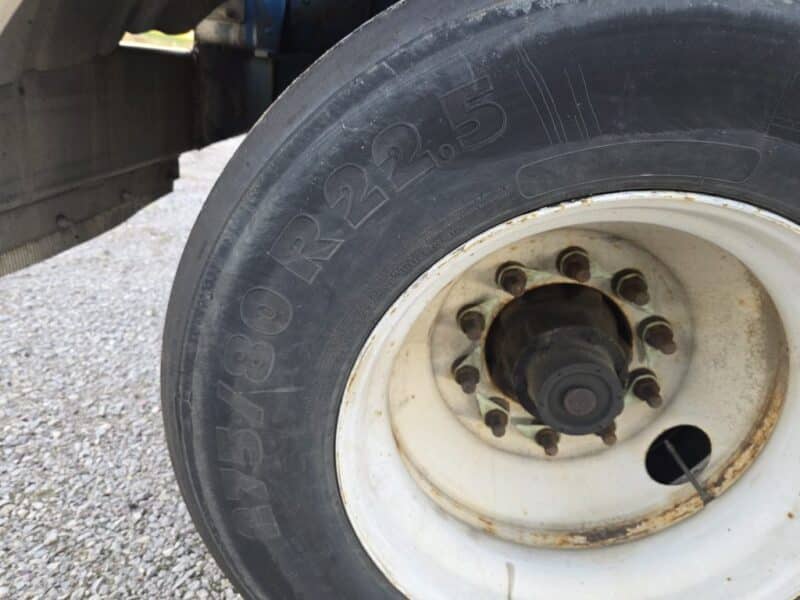 U-4844 1994 Polar 7000 Gallon Stainless Steel Semi Tanker U-4844 1994 Polar 7000 Gallon Stainless Steel Semi Tanker