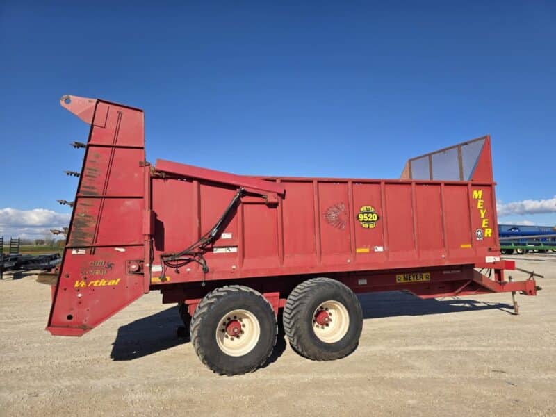 2013 Meyer 9520 Crop Max Manure Spreader